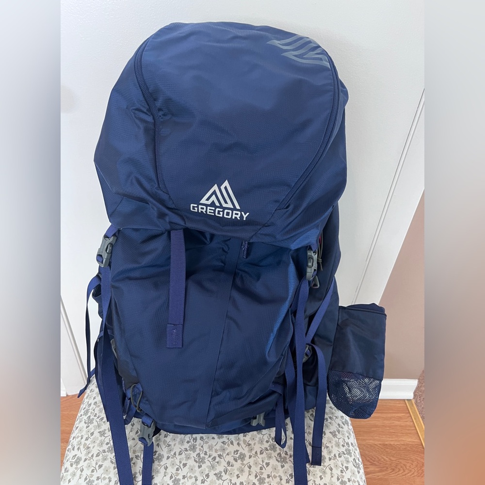 Gregory Deva 70 Women’s Hiking Backpack Egyptian Blue Like New